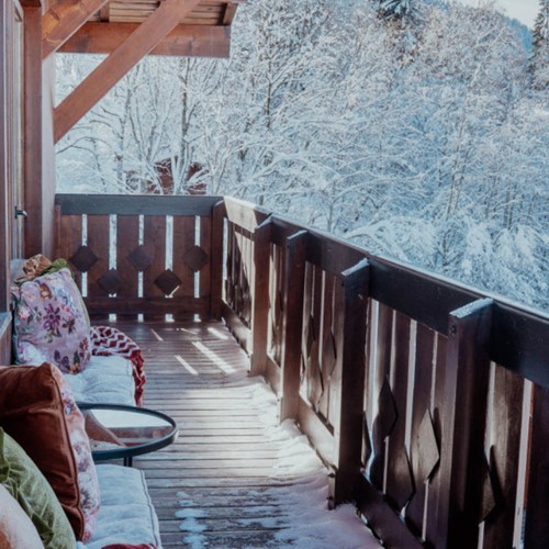 Balcony Mamie Megeve.jpg