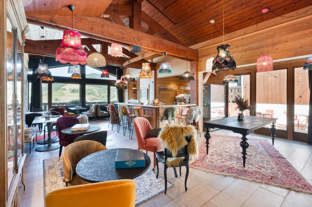 Mamie Megeve Bar.jpg