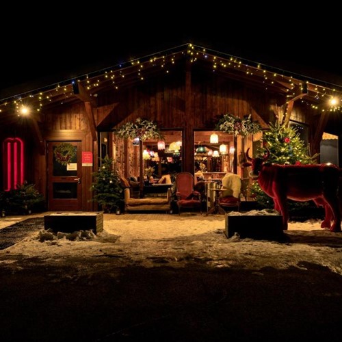 Mamie Megeve Exterior - Night.jpg