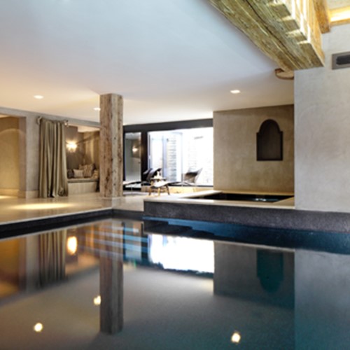 Cordee-des-Alpes-Verbier-pool.jpg
