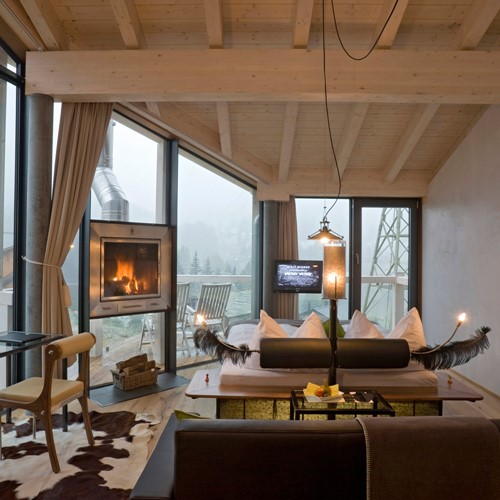 Hotel-Matterhorn-Focus-Zermatt-suite-view.jpg