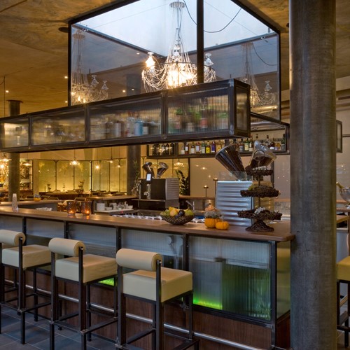 Hotel-Matterhorn-Focus-zermatt-bar.jpg