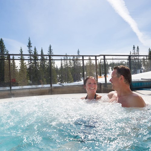 Radisson Blu Mountain Resort Trysil outdoor hot tubs