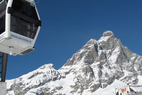 Cervinia-Italy-Gondola-HPP.jpg