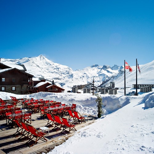 Hotel Village Montana-Tignes-sun terrace with deckchairs