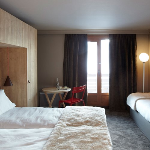 Hotel-Le-Val-Thorens-France-triple-room