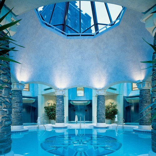 Fairmont Banff Springs, ski hotel in Canada - indoor mineral pool
