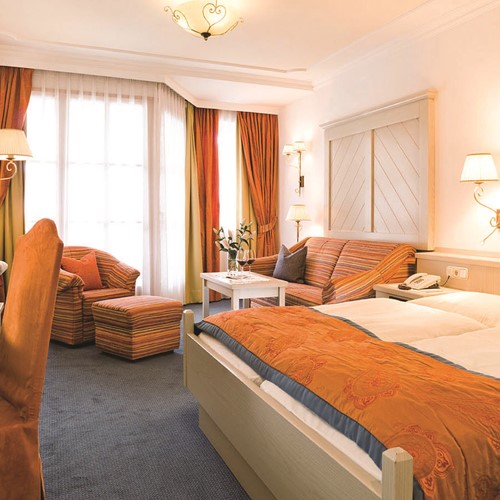 Hotel-Tirolerhof-Zell-am-See-Room.jpg