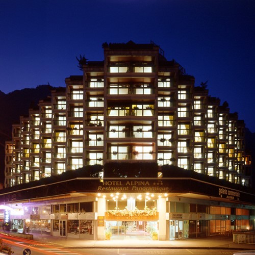 Hotel-Alpina-Chamonix-Exterior.jpg