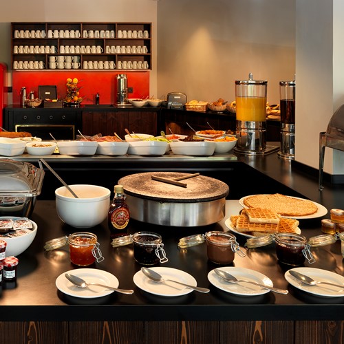 Hotel-Prieure-Chamonix-Buffet.jpg