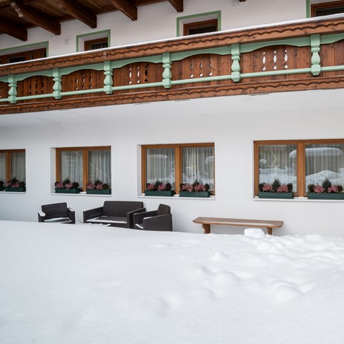 Little Haus exterior. Ski accommodation in St Anton, Austria