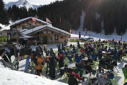 Portes-su-soleil-les-alpages-terrace