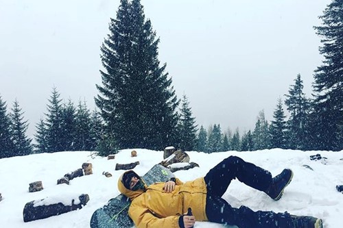 Snow-bathing-st-anton