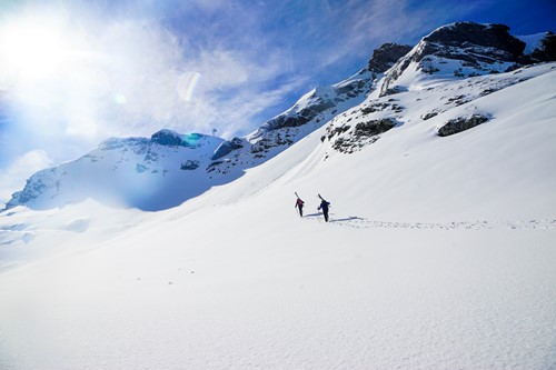 Hiking-fresh-snow