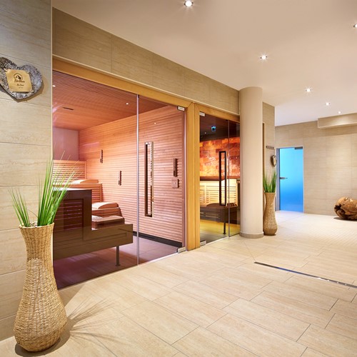 Kaprun-Alpenhaus-hotel-sauna-2.jpg