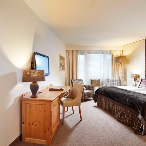 Kaprun-Alpenhaus-hotel-room-2.jpg