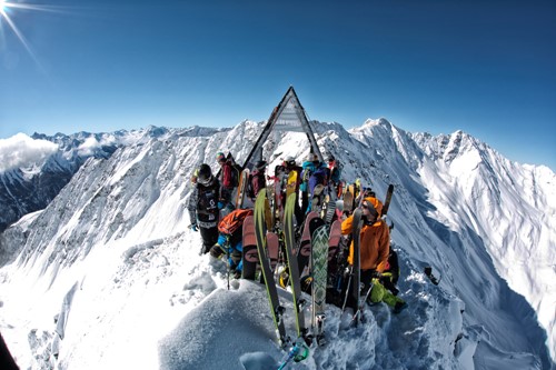 Ischgl-perched-on-a-snowy-cliff