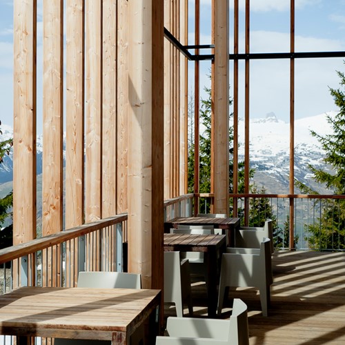 Les-Arcs-hotel-aguille-grive-terrace.jpg