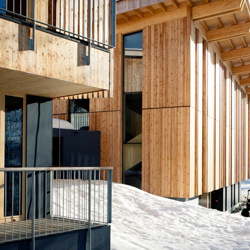 Les-Arcs-hotel-aguille-grive-chalets.jpg