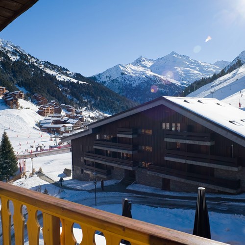 Hotel-le-Mottaret-Meribel-bacony-view.jpg