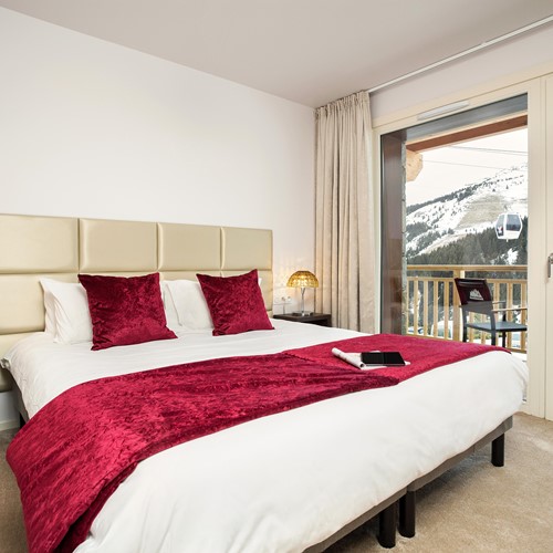 Hotel-le-Mottaret-Meribel-room-1.jpg