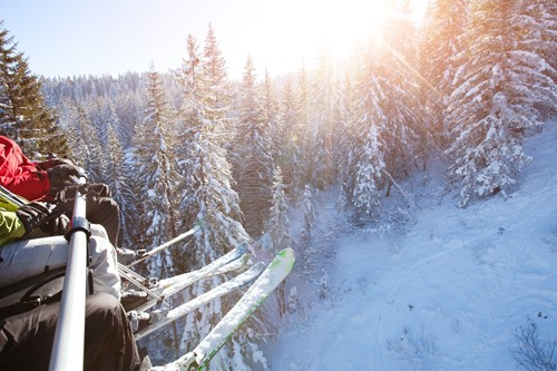 chair-lift-ski-break