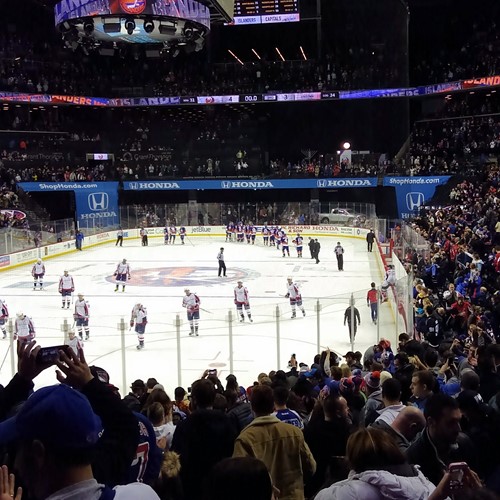 New York multi centre, ice hockey match
