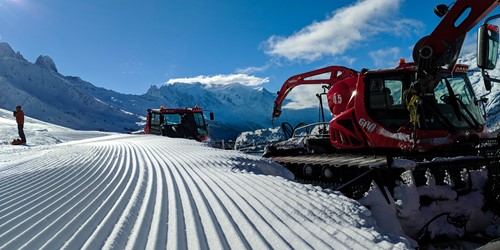 new years day fresh pistes in Chamonix, france