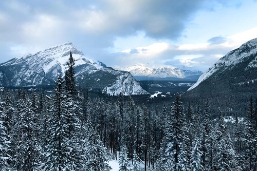 Banff, Lake Louise mountain views