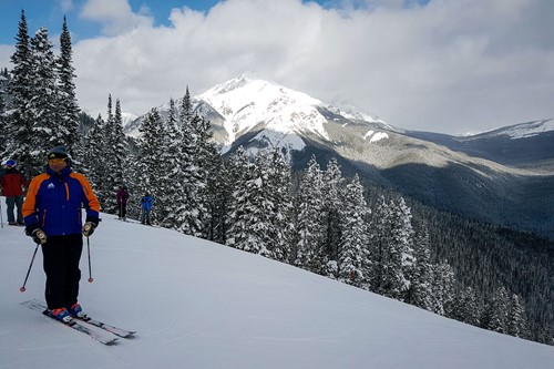 skiing in banff, alberta