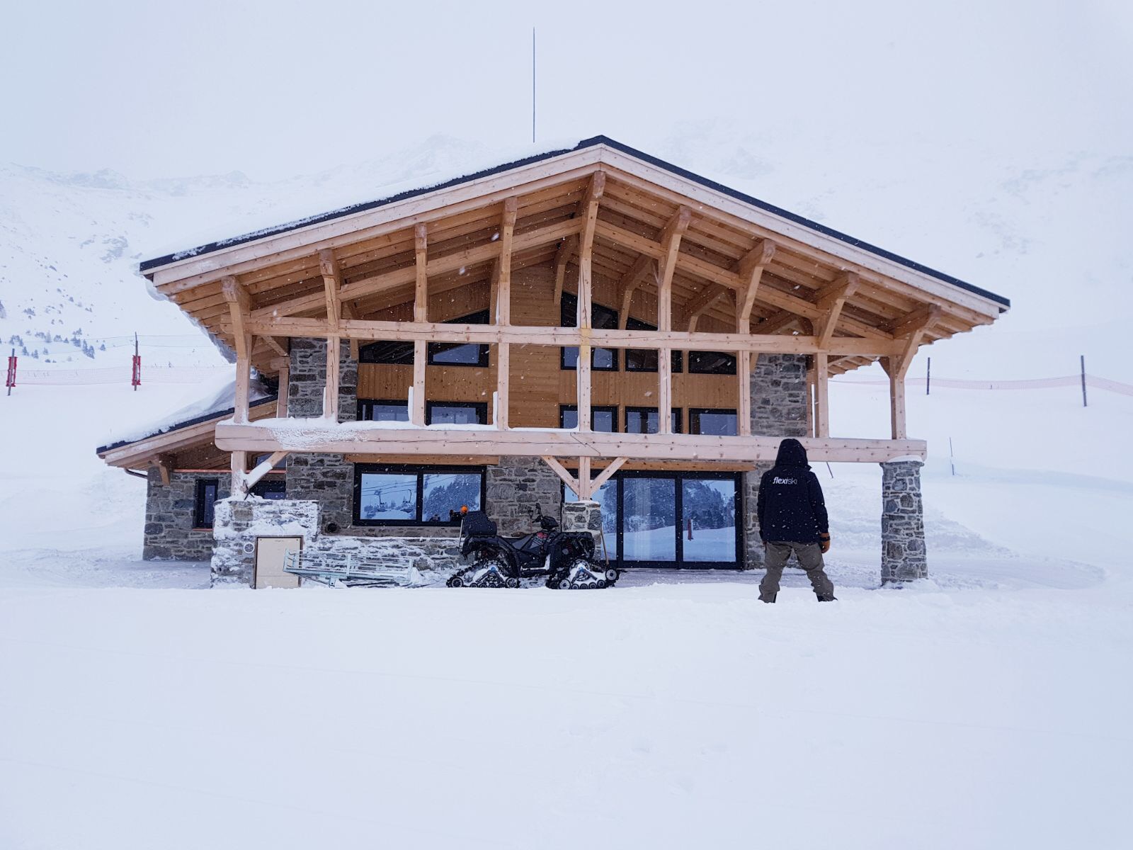 Dec 2017 - Les Arcs - Emily - Cascades-Chalet.JPG