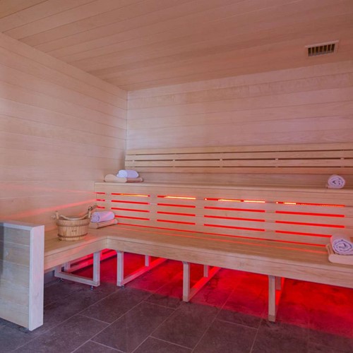 Hotel Taj-i Mah, ski hotel in Les Arcs, France - sauna